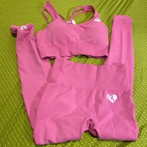 Pink Workout Set - Women’s Best